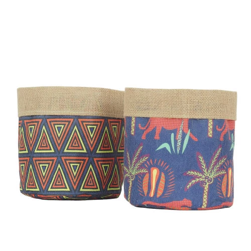 Ligne Déco Jarres Et Cache-pots 2 Cache-Pots Plante Panier Rangement En Jute Et Tissu, D.18cm 1 Ligne Déco Jarres Et Cache-pots 2 Cache-Pots Plante Panier Rangement En Jute Et Tissu, D.18cm