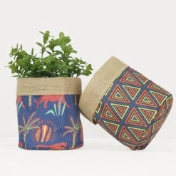 Ligne Déco Jarres Et Cache-pots 2 Cache-Pots Plante Panier Rangement En Jute Et Tissu, D.18cm 6 Ligne Déco Jarres Et Cache-pots 2 Cache-Pots Plante Panier Rangement En Jute Et Tissu, D.18cm -Plantes vertes Soldes 2 cache pots plante panier rangement en jute et tissu d 18cm 6