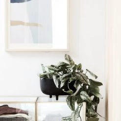 House Doctor Jarres Et Cache-pots Cache-pot En Aluminium Noir H16,50 -Plantes vertes Soldes cache pot en aluminium noir h16 50 2