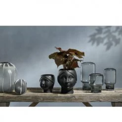 Villa Collection Jarres Et Cache-pots Cache-pot Forme Visage En Argile Noir -Plantes vertes Soldes cache pot forme visage en argile noir 5