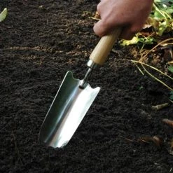 Esschert Design Décoration De Jardin Pelle Plantoir En Frêne Et Acier -Plantes vertes Soldes pelle plantoir en frene et acier 3