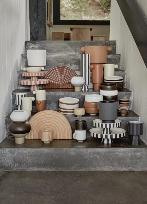 OYOY Living Design Jarres Et Cache-pots Pot Marron En Grès D30x23cm 5 OYOY Living Design Jarres Et Cache-pots Pot Marron En Grès D30x23cm – Image 5