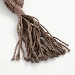 In The Mood Jarres Et Cache-pots Suspension Pour Pots De Fleurs En Macramé Taupe H110 -Plantes vertes Soldes suspension pour pots de fleurs en macrame taupe h110 4